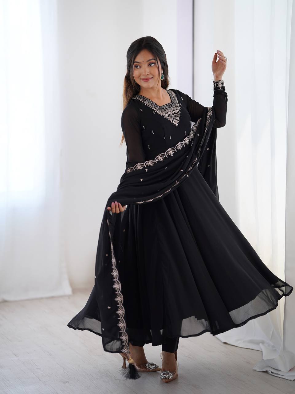 Regal Heavy Fox Georgette Anarkali Set with Dupatta & Pant