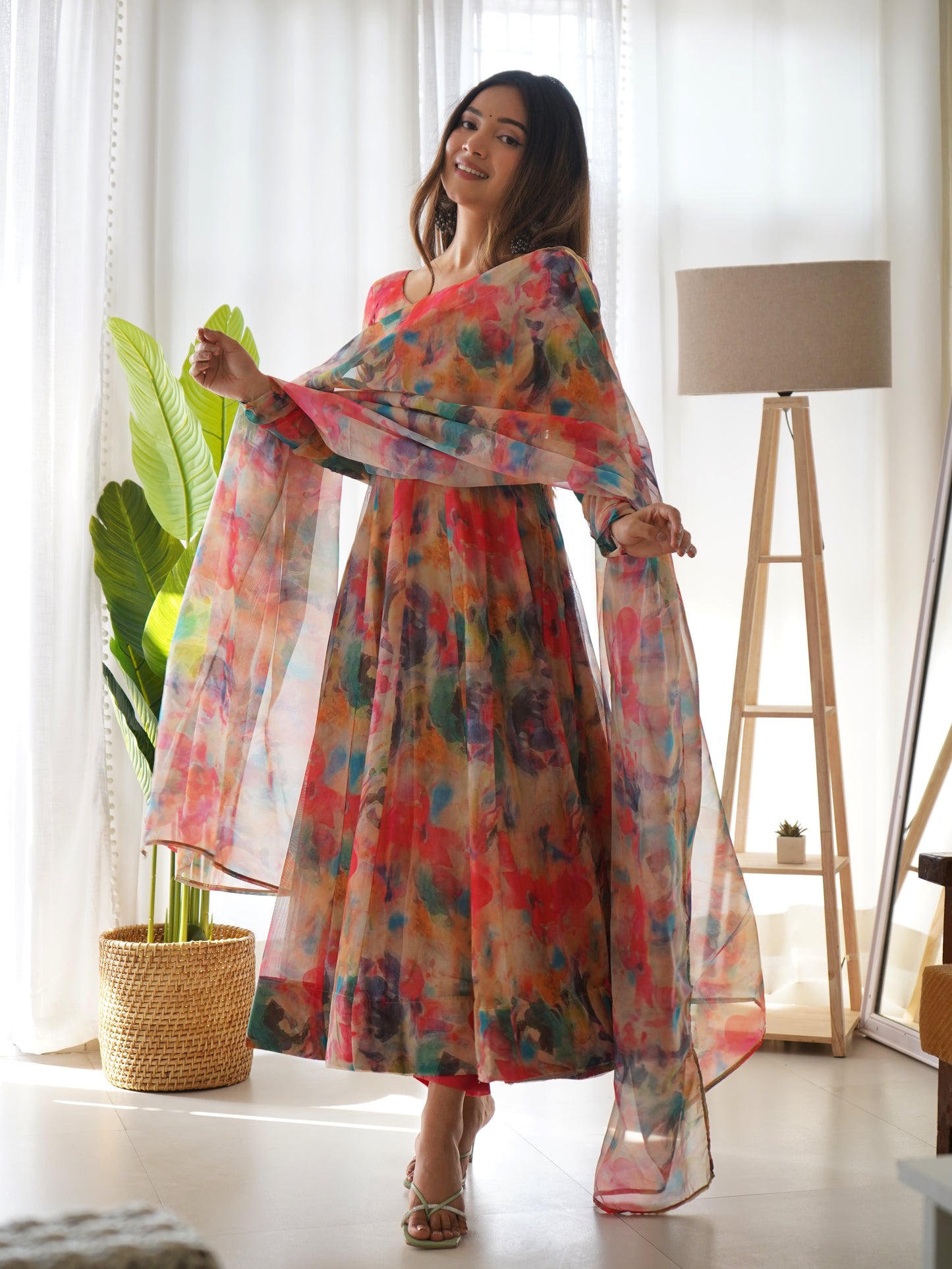 TABBY ORGANJA SILK FLAIR KALI PATTERN ANARKALLI SET