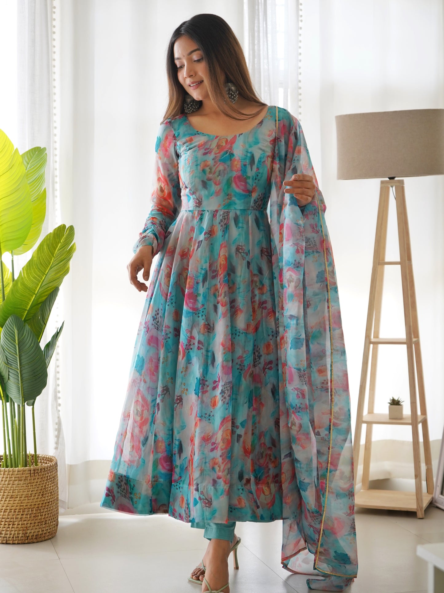 TABBY ORGANJA SILK FLAIR KALI PATTERN ANARKALLI SET