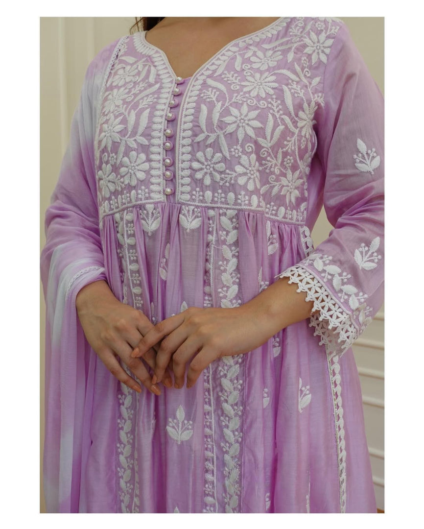 CHIKANKARI REYON COTTON KURTA SET WITH NAZEEN DYE DUPATTA