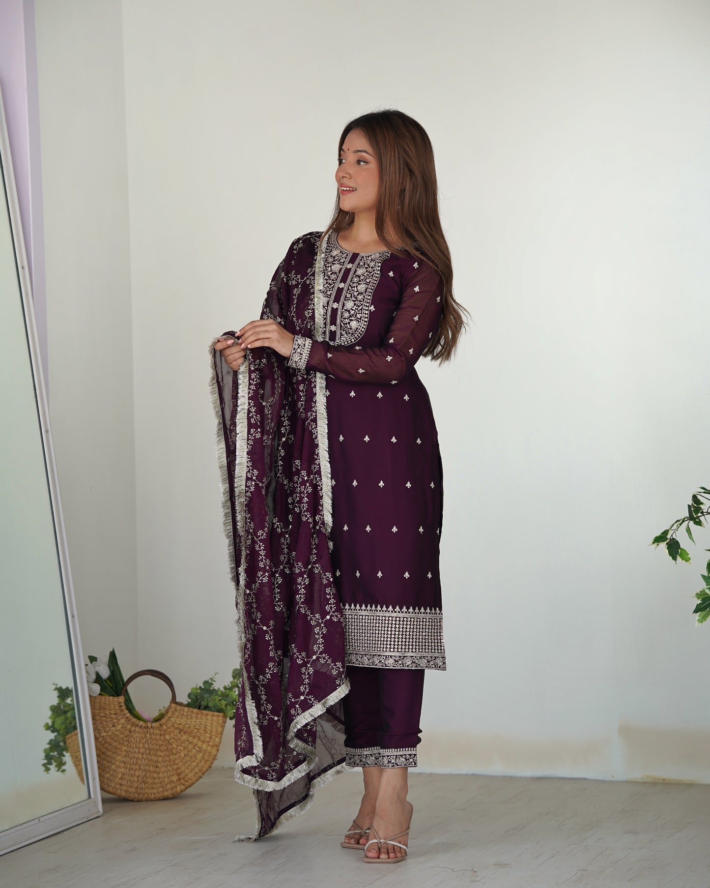 FESTIVAL SEASON BEAUTIFUL PURE BLOOMING RANGOLI SILK KURTA SET