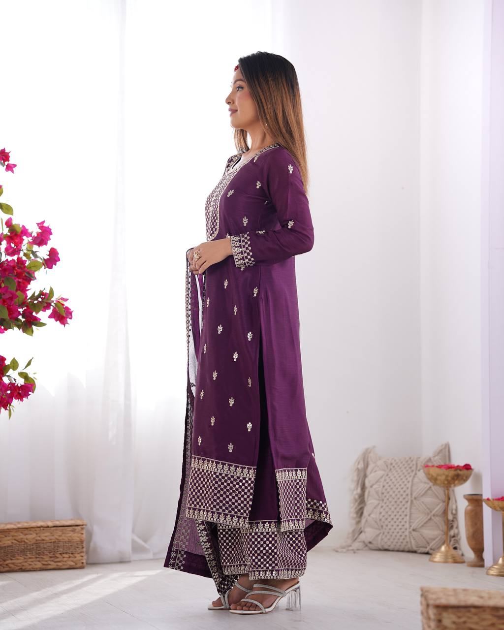 Elegant Pure Chinon Silk Embroidered Kurta Set
