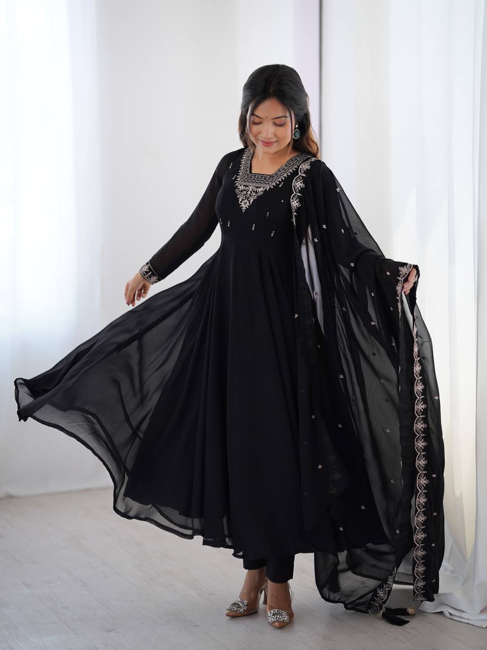 Regal Heavy Fox Georgette Anarkali Set with Dupatta & Pant