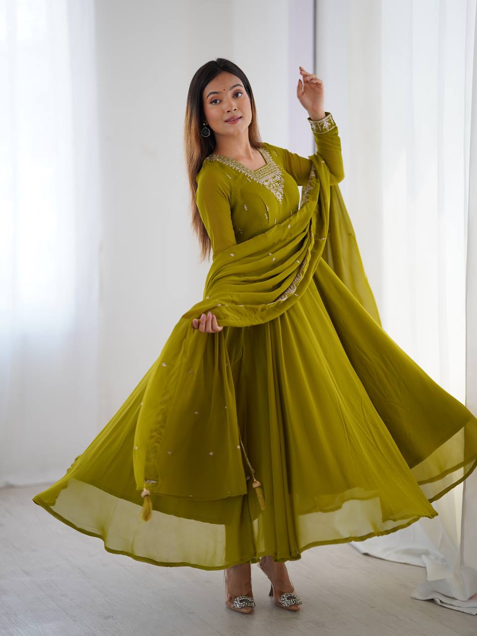 Regal Heavy Fox Georgette Anarkali Set with Dupatta & Pant