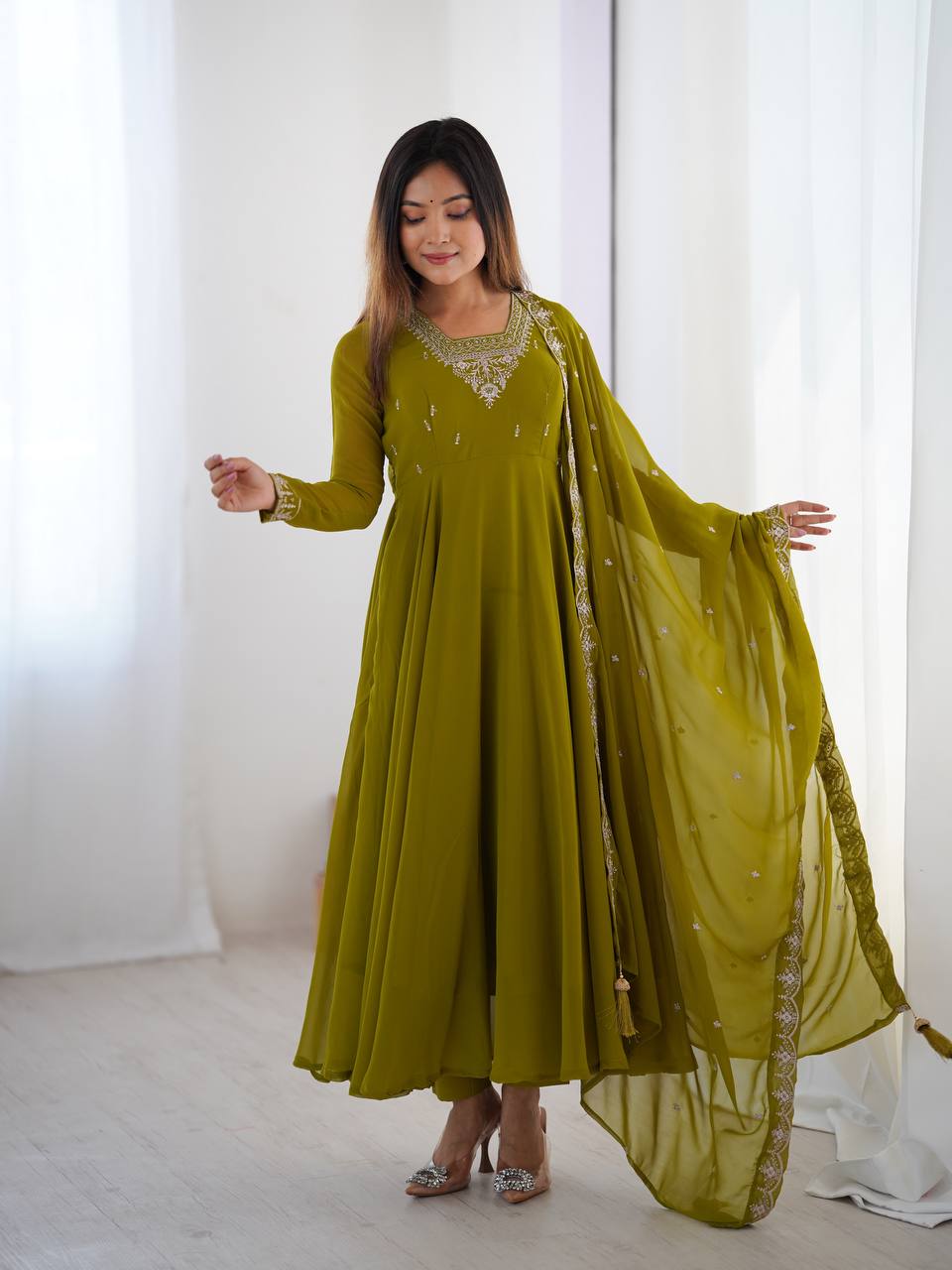 Regal Heavy Fox Georgette Anarkali Set with Dupatta & Pant