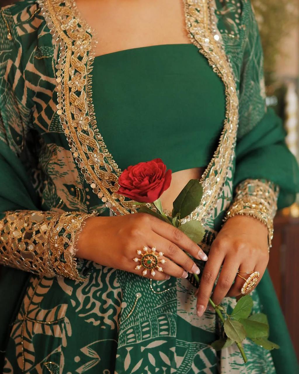 NEW TRENDY FOUR PIECE INDO WESTERN TOP BOTTOM BLOUSE WITH DUPATTA IN EMBROIDERED WORK