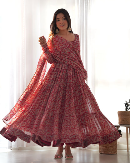 RED KALAMKARI PRINTED ANARKALI SET