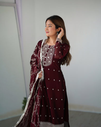 FESTIVAL SEASON BEAUTIFUL PURE BLOOMING RANGOLI SILK KURTA SET