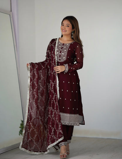 FESTIVAL SEASON BEAUTIFUL PURE BLOOMING RANGOLI SILK KURTA SET
