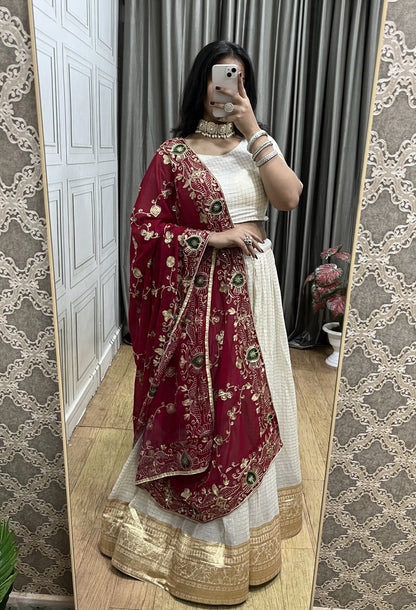 Full Stitch Lehenga Choli with Bandhani Dupatta