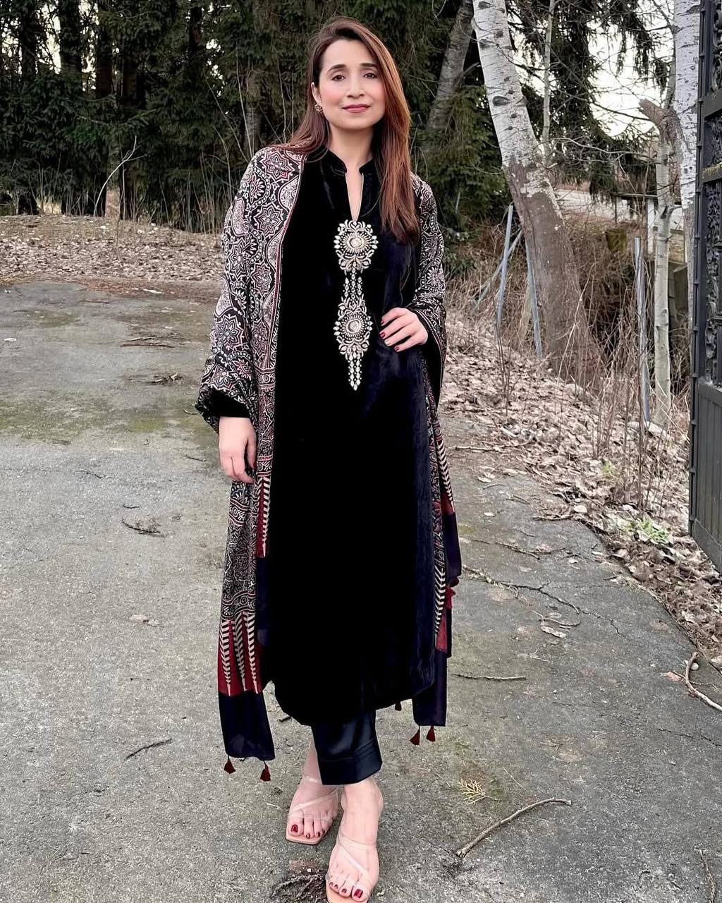 Velvet Sequence Embroidered Suit Set with Ajrakh Dupatta