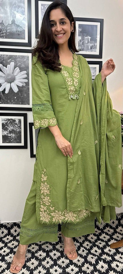 Elegant Reyon Slub Cotton Embroidered Suit Set