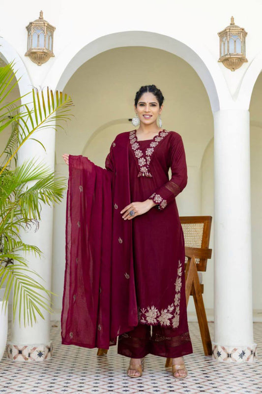 Elegant Reyon Slub Cotton Embroidered Suit Set